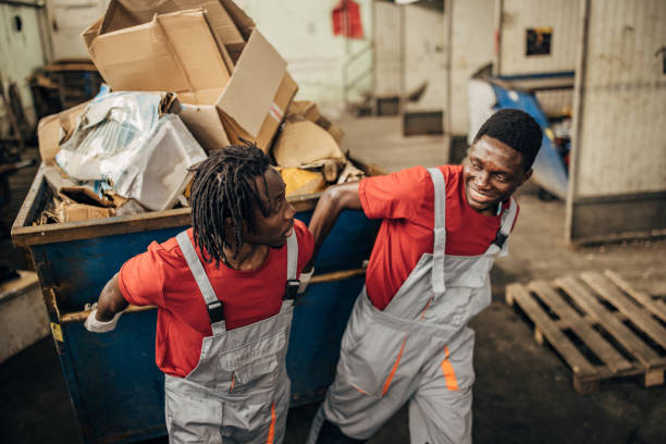 Best Commercial Cleanout Services  in Dunsmuir, CA